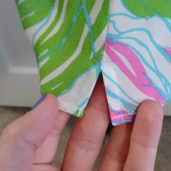 💚HTF Lilly Pulitzer💚 - Houston Top - Picture 9 of 15